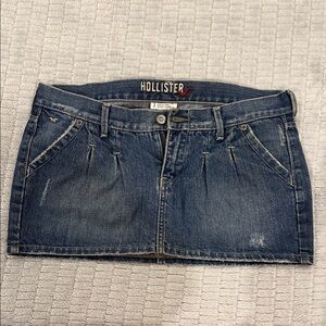 Hollister Women's Classic Blue Mini Skirt